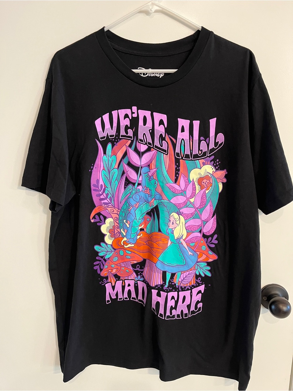 Men’s size 2XL Disney Alice In Wonderland Were All Mad Here Tee Shirt